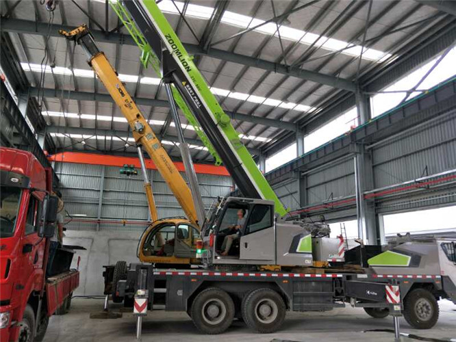 卓尼县高空车出租需要注意哪些安全事项？