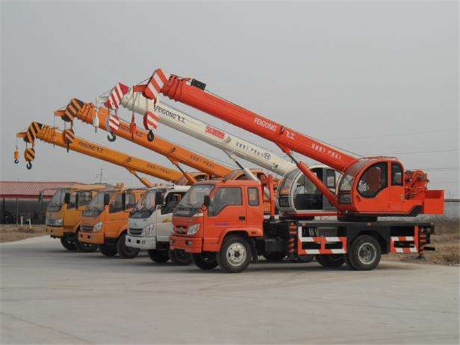 卓尼县设备出现故障导致停工，怎么处理？是否有备用设备替换？